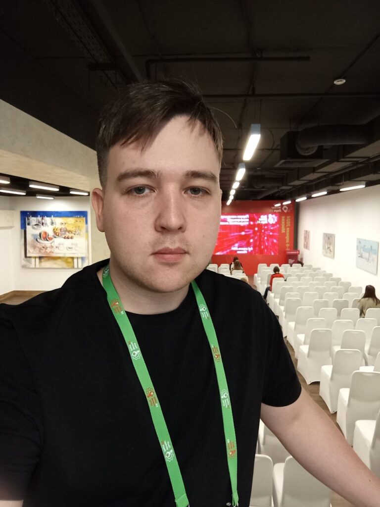 Гафаров Антон Эдуардович